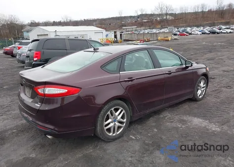 2013 Ford Fusion Se z USA, uszkodzony, nr VIN 3FA6P0HR4DR135180